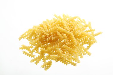 makarna beyaz arkaplanda izole