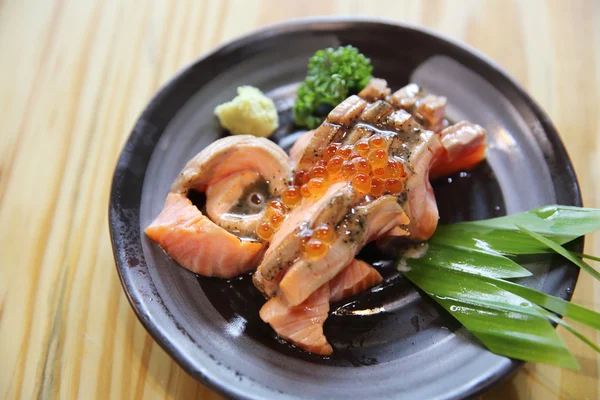Grillad lax sashimi i närbild — Stockfoto