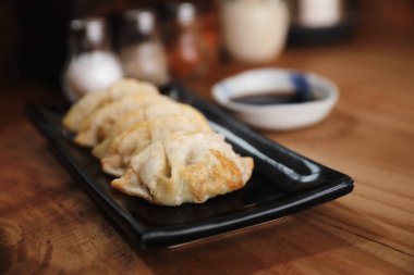 Japon usulü hamur tatlısı yakın plan.