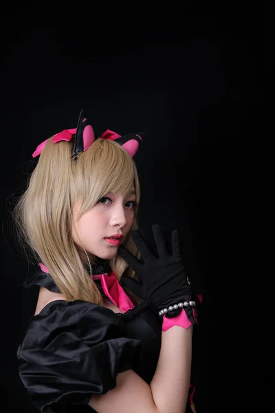 Retrato Japão Anime Menina Cosplay Isolado Fundo Preto — Fotografia de Stock