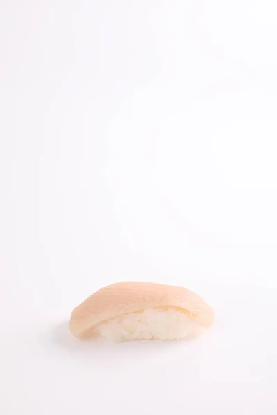 Hamachi Sushi Japansk Mat Gulsvans Sushi Isolerad Vit Bakgrund — Stockfoto