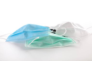 Kullanılan maske beyaz arkaplanda izole edildi