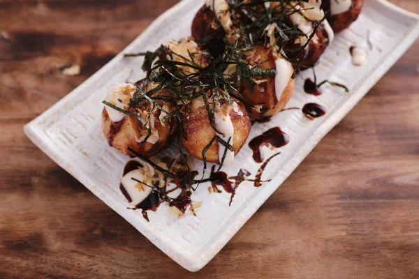 Takoyaki Isoliert Holz Hintergrund Japanisches Essen — Stockfoto
