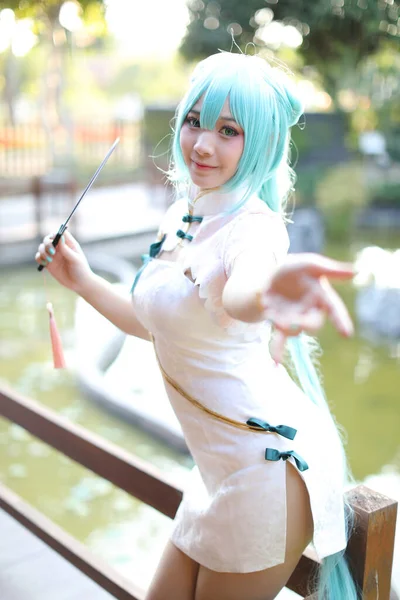 Japan Anime Cosplay Portrait Girl Chinese Dress Costume Chinese Garden — Stock Photo, Image