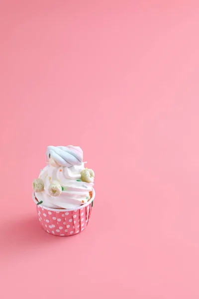 Cupcake Izolované Růžovém Pozadí — Stock fotografie