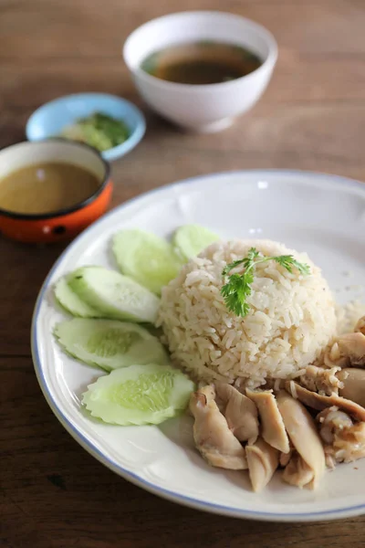 Comida Tailandesa Frango Cozido Vapor Gourmet Com Arroz Sobre Fundo — Fotografia de Stock