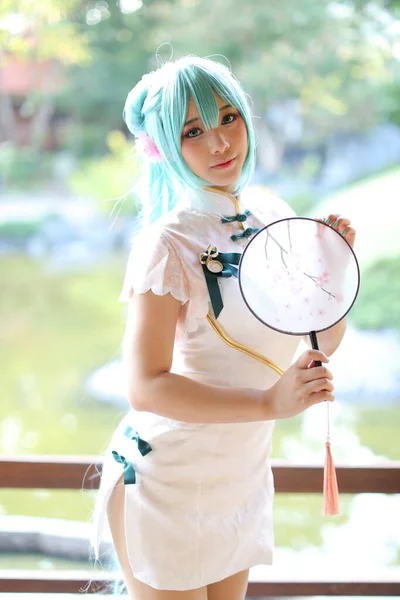 Japan Anime Cosplay Porträtt Flicka Med Kinesiska Klänning Kostym Kinesiska — Stockfoto