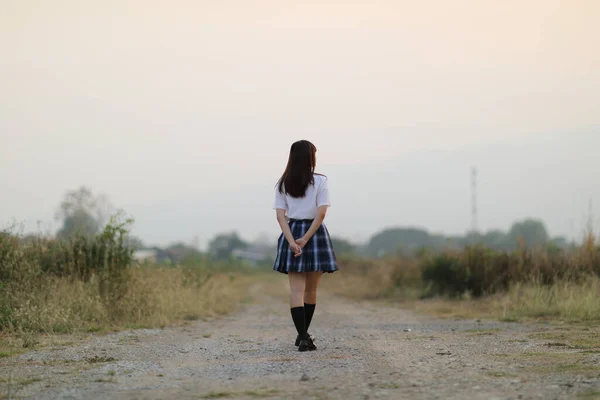 Gyönyörű Ázsiai Japán Iskola Lány Egyenruha Látszó Park Szabadban — Stock Fotó