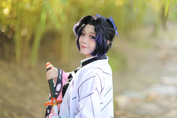 Japon Anime Cosplay Portrait Fille Avec Costume Comique Avec Jardin — Photo