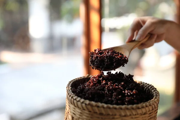 Boiled Riceberry Rice Wicker Basket Spoon Close — Stock Photo, Image