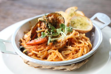 Deniz mahsulleri spagetti