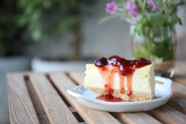 Cherry cheese cake — Stock Photo, Image