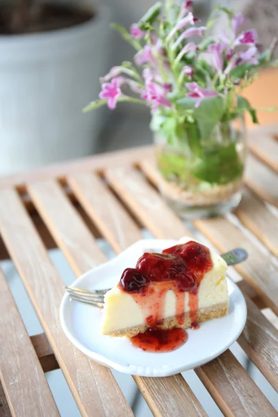 Cherry cheese cake — Stock Photo, Image