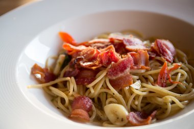 pastırma ile makarna 