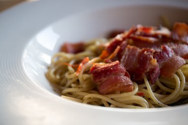 pastırma ile makarna 