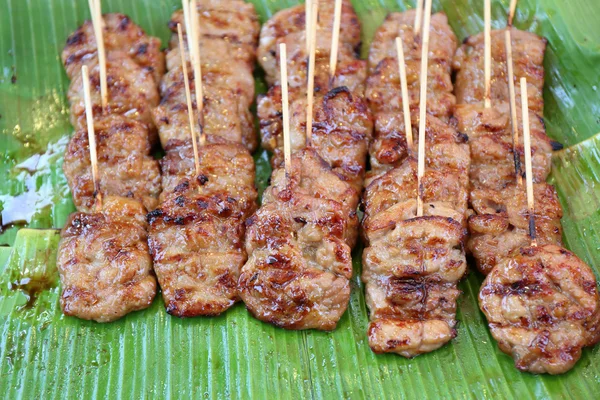 Kızarmış domuz eti. 