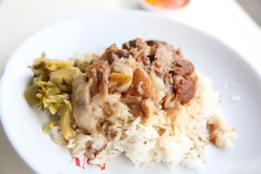 pilav Komposto domuz bacak