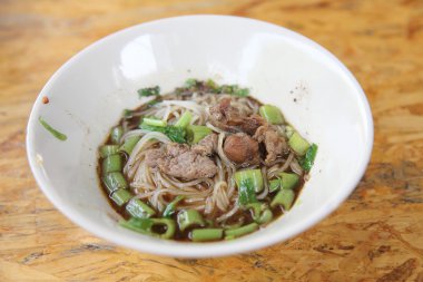 Tay tarzında şehriye