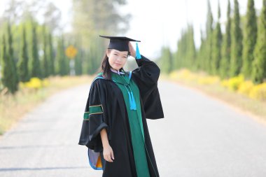 Mezuniyet günü kız