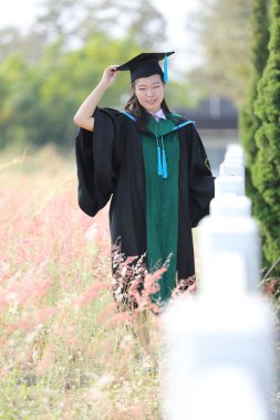 Mezuniyet günü kız