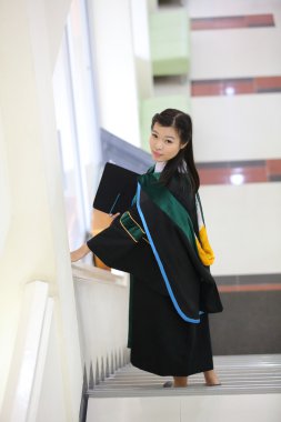 Mezuniyet günü kız