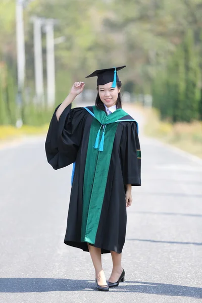 The girl in Graduation day — Stock Photo, Image