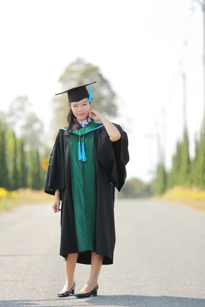 The girl in Graduation day — Stock Photo, Image