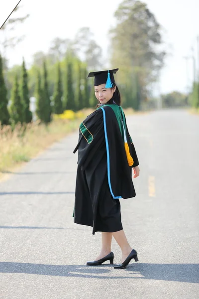 The girl in Graduation day — Stock Photo, Image