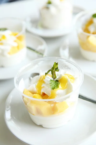 Pannacotta di mango — Foto Stock