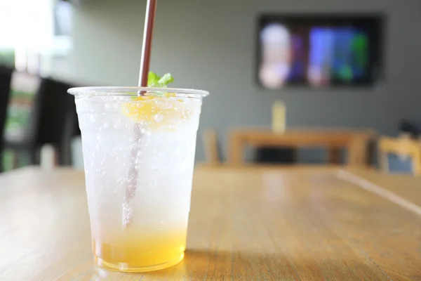 Peach soda — Stock Photo, Image