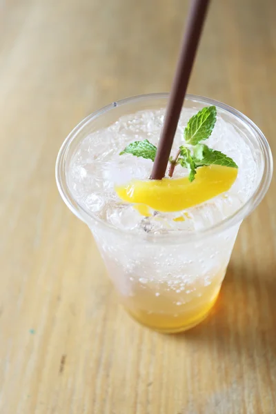 Peach soda — Stock Photo, Image