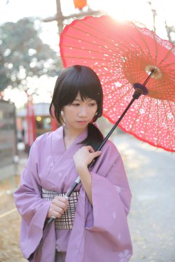 Japon yukata kızla