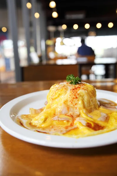 Omelete em arroz — Fotografia de Stock