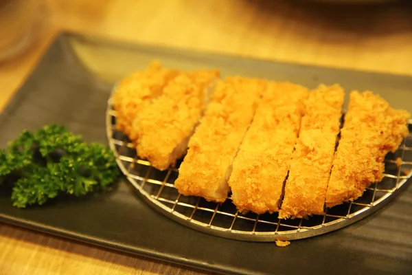 Японская еда тонкацу с рисом — стоковое фото
