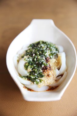 Çin şehriye çorbası