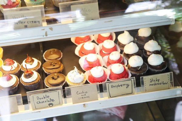 Színes cupcakes — Stock Fotó