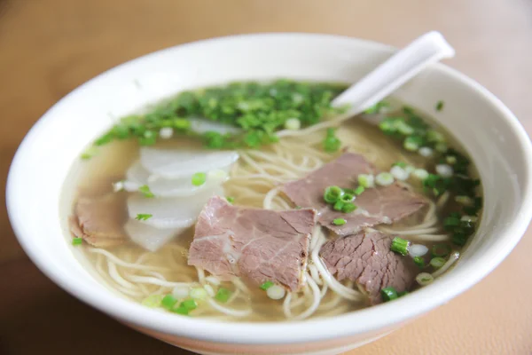 Zuppa di tagliatelle cinese — Foto Stock