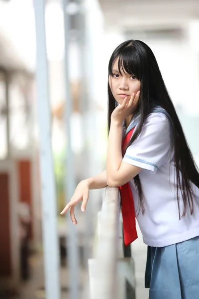 Menina da escola asiática — Fotografia de Stock