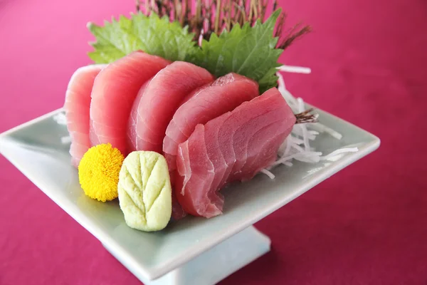 Тунец сашими — стоковое фото