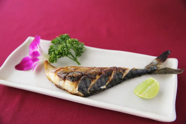 烧烤 mackarel 鱼日本食物 — 图库照片