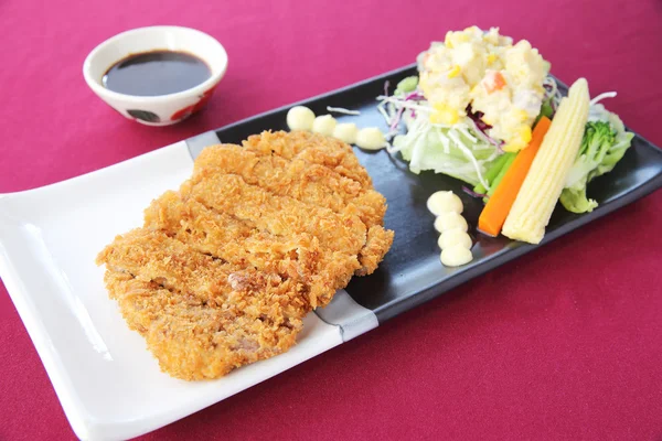 Tonkatsu, kotlet wieprzowy — Zdjęcie stockowe