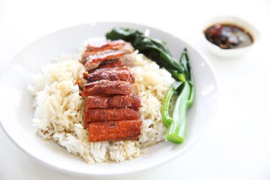 Pirinçli ördek rostosu