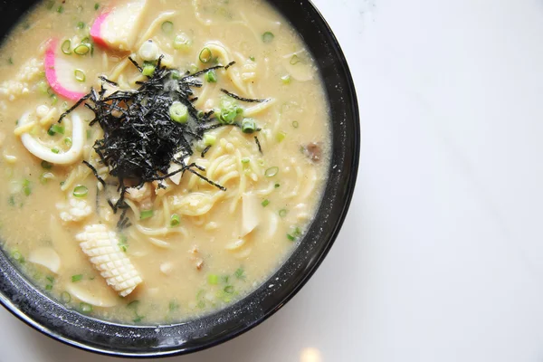 Macarrão de frutos do mar ranmen comida japonesa — Fotografia de Stock