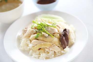 pirinç, khao mun kai ile haşlanmış tavuk