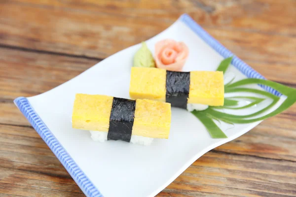 Egg sushi — Stock Photo, Image