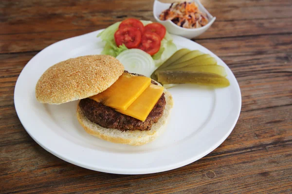 Hamburguesa de carne — Foto de Stock