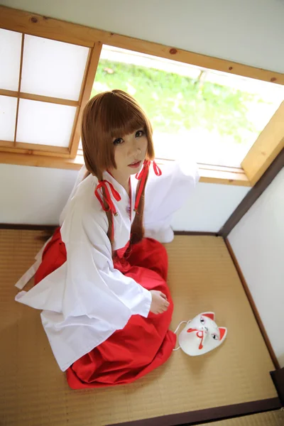 Japanese Women in Traditional Dress Miko — Stock Photo, Image