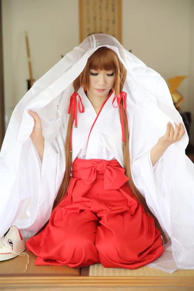 Japanese Women in Traditional Dress Miko — Stock Photo, Image