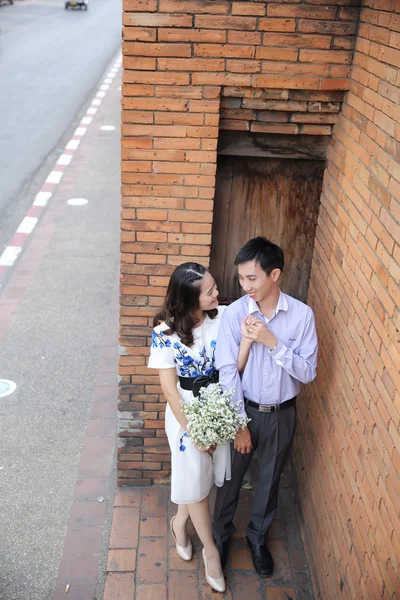 Asiatische Vorhochzeit — Stockfoto