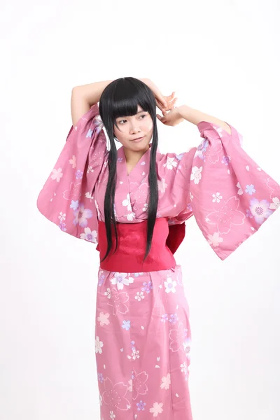 Meisje met yukata — Stockfoto